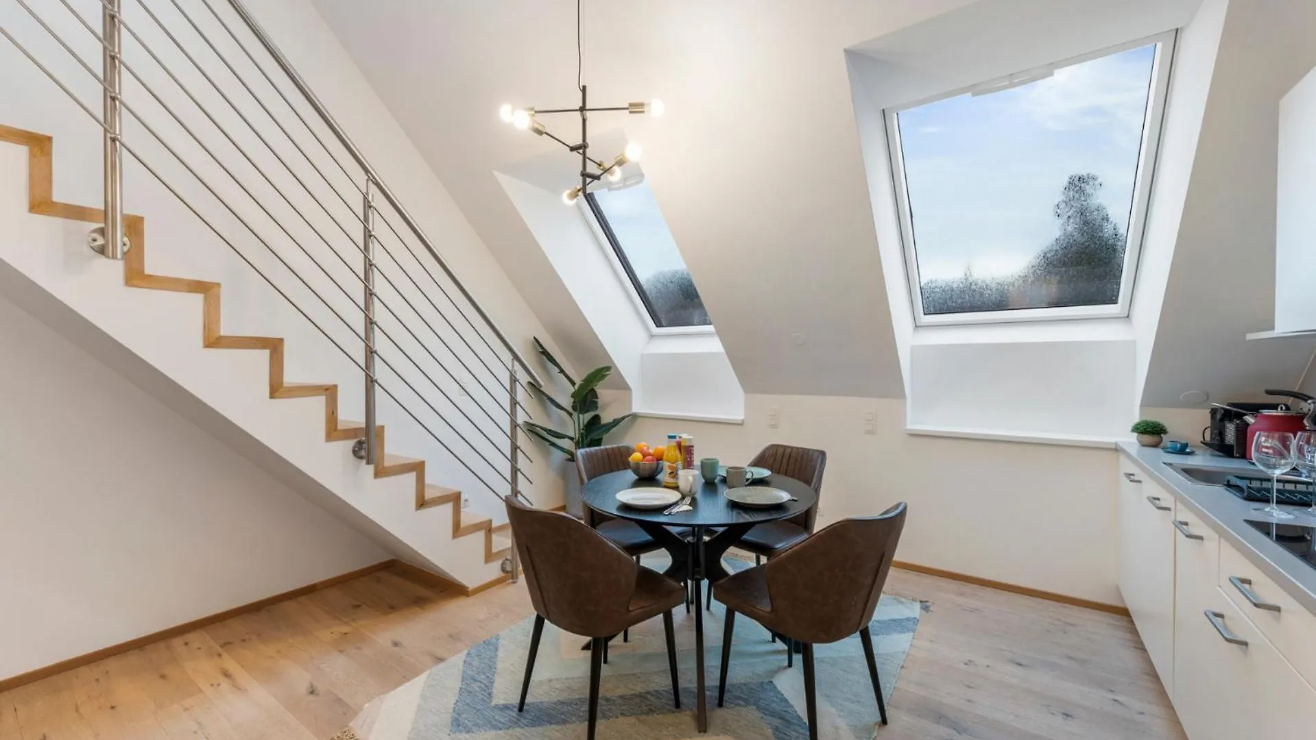 Hills Residences Вена 0*,